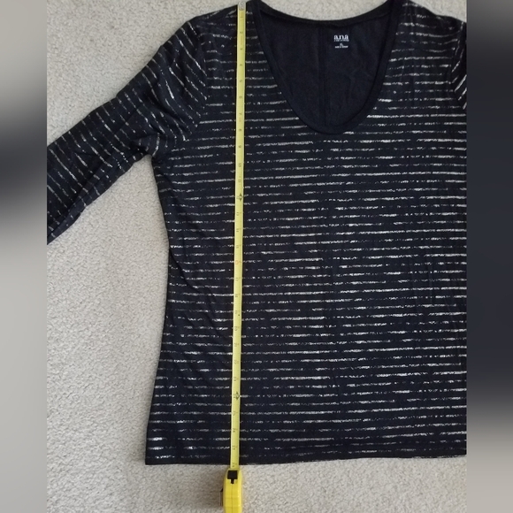 Ladies long sleeved tshirt - Picture 3 of 4